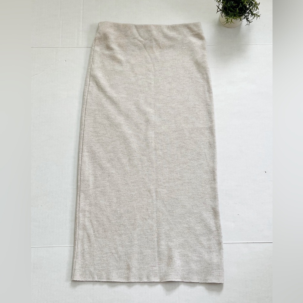 Zara Soft Skirt Midi Sweater Cotton Elastic Waist Ribbed Neutral Beige